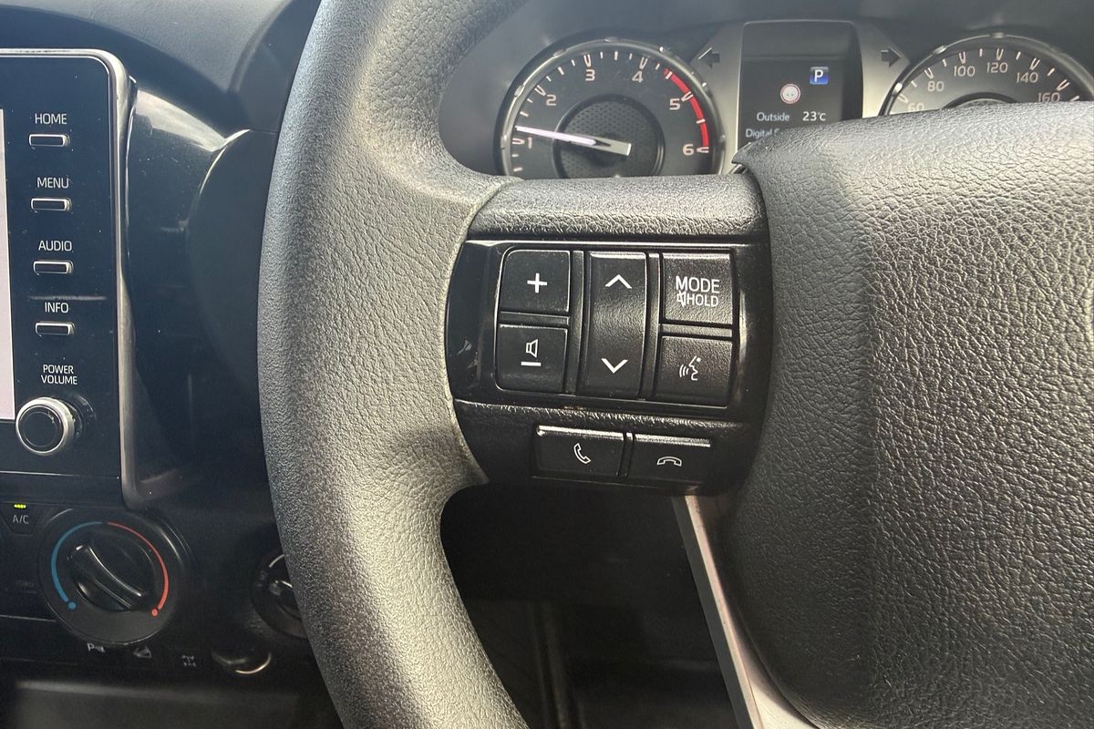 2019 Toyota Hilux SR GUN126R 4X4