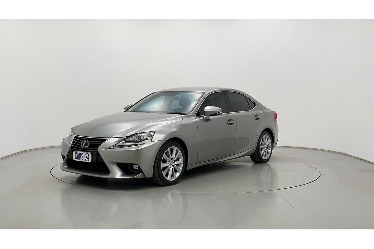 2016 Lexus IS IS200t Luxury ASE30R