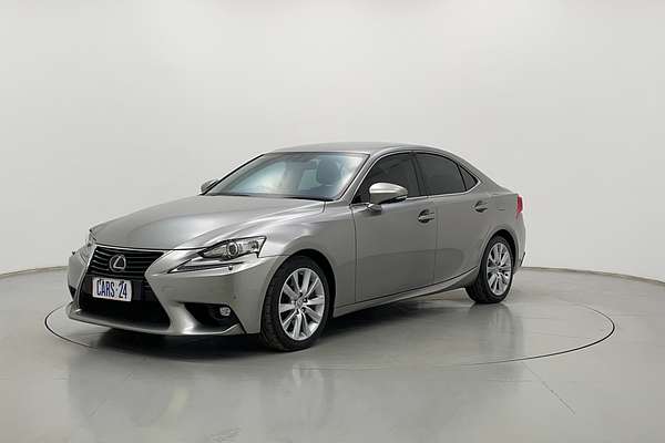 2016 Lexus IS IS200t Luxury ASE30R