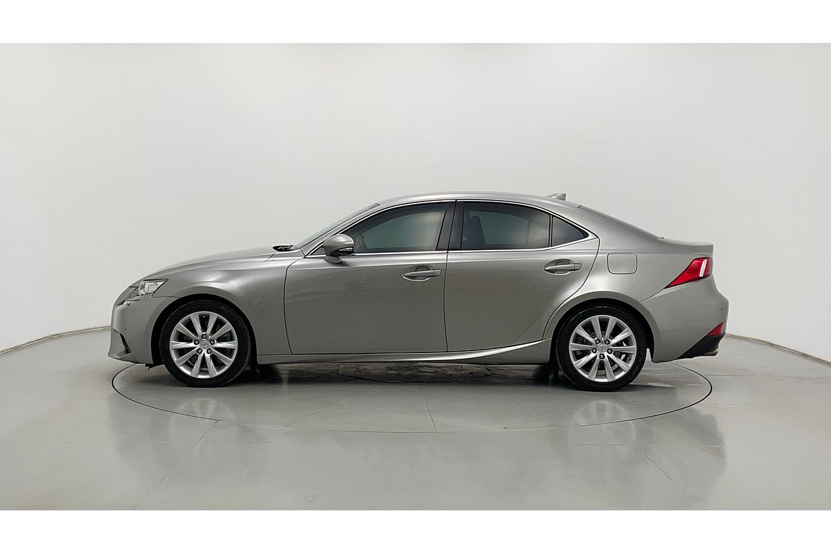 2016 Lexus IS IS200t Luxury ASE30R