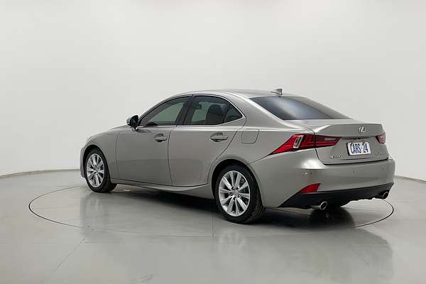 2016 Lexus IS IS200t Luxury ASE30R