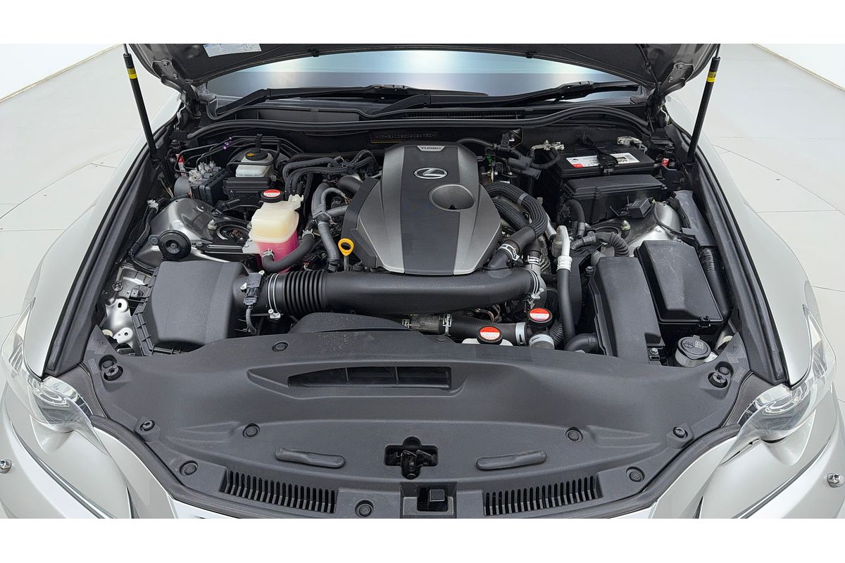 2016 Lexus IS IS200t Luxury ASE30R