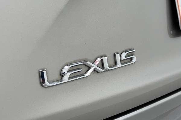2016 Lexus IS IS200t Luxury ASE30R