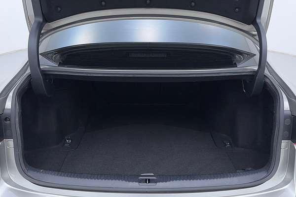 2016 Lexus IS IS200t Luxury ASE30R
