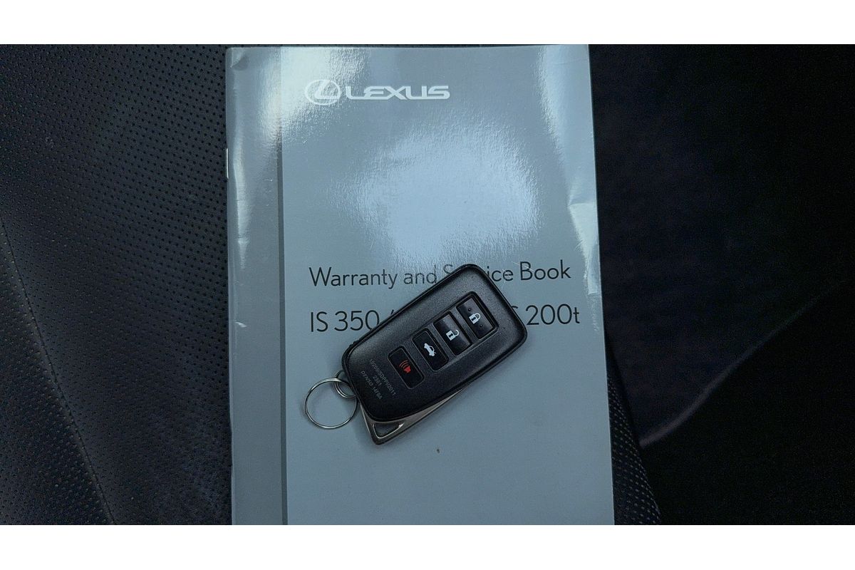 2016 Lexus IS IS200t Luxury ASE30R