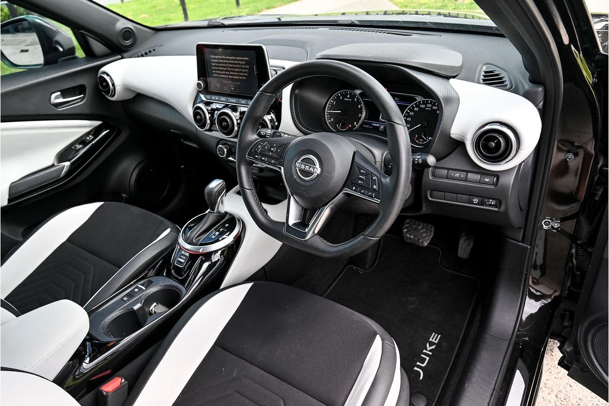 2023 Nissan JUKE ST-L F16