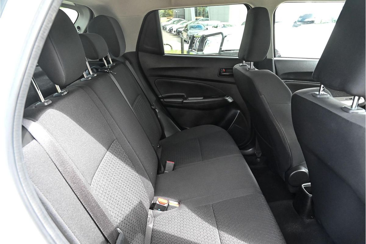 2017 Suzuki Swift GL Navigator AZ