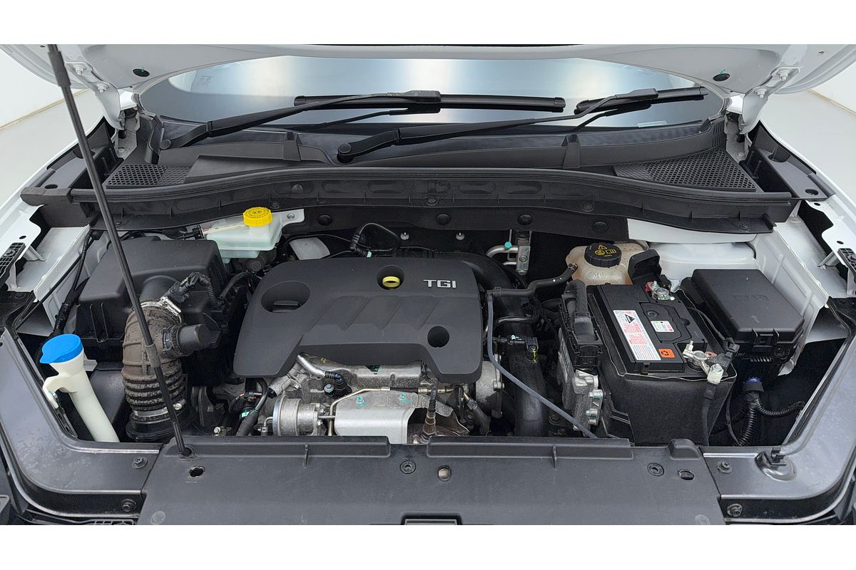 2019 MG ZS Essence AZS1