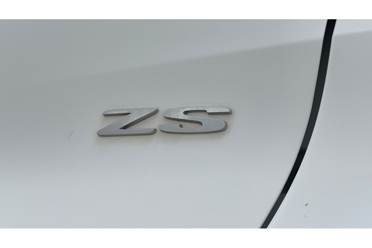 2019 MG ZS Essence AZS1