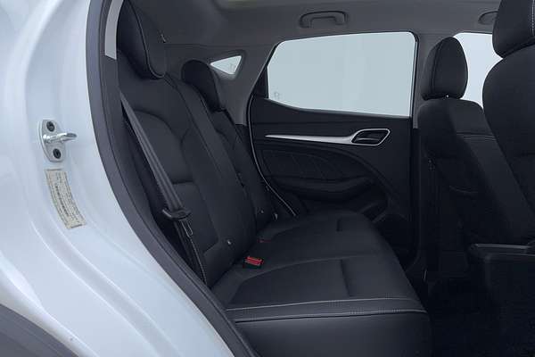2019 MG ZS Essence AZS1
