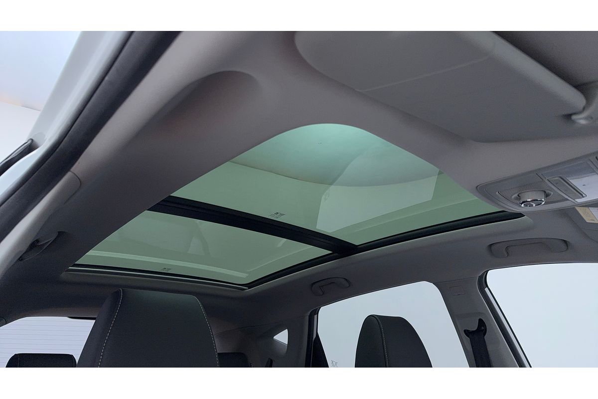2019 MG ZS Essence AZS1