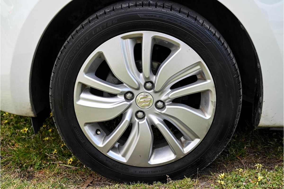 2017 Suzuki Swift GL Navigator AZ