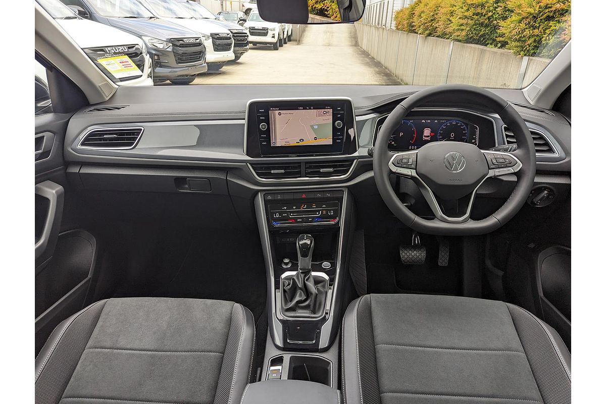 2025 Volkswagen T-Roc 110TSI Style D11