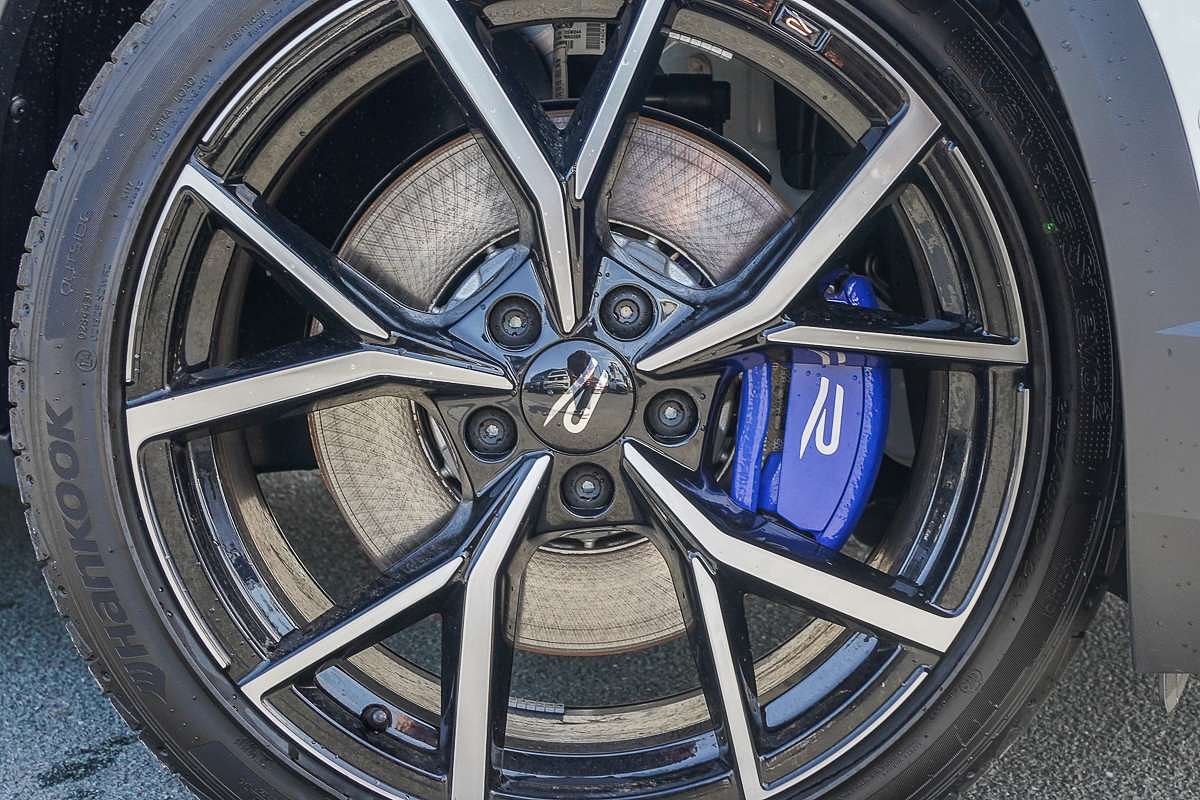 2025 Volkswagen T-Roc R D11