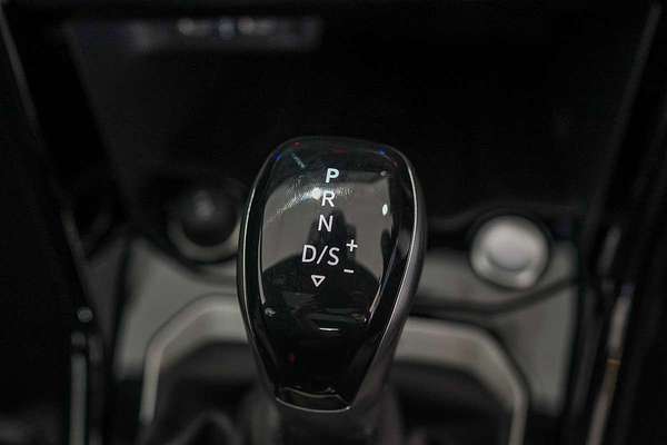 2025 Volkswagen T-Roc R D11