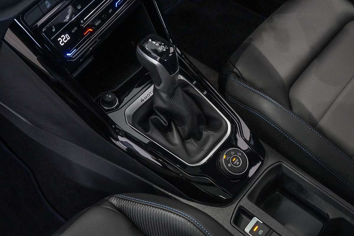 2025 Volkswagen T-Roc R D11