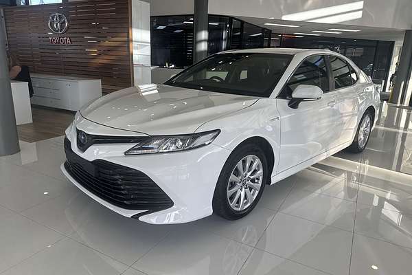 2019 Toyota Camry Ascent AXVH71R