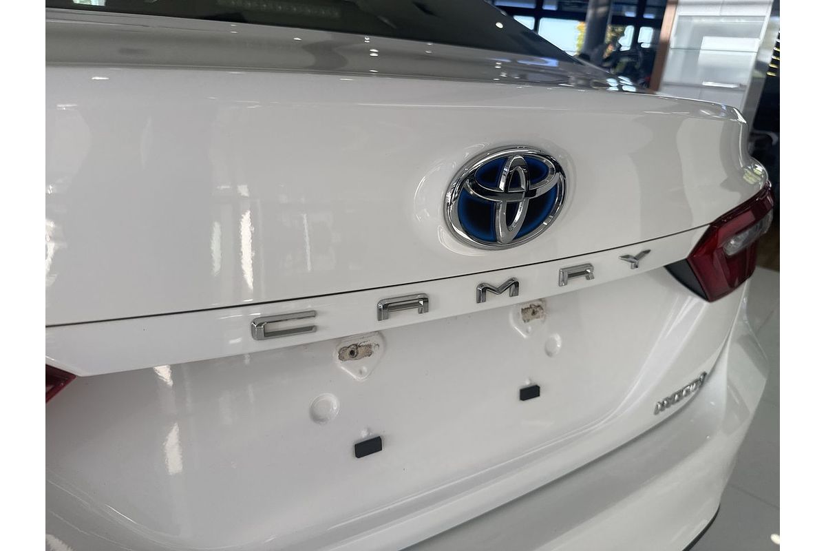 2019 Toyota Camry Ascent AXVH71R