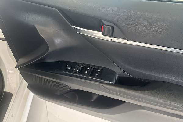 2019 Toyota Camry Ascent AXVH71R