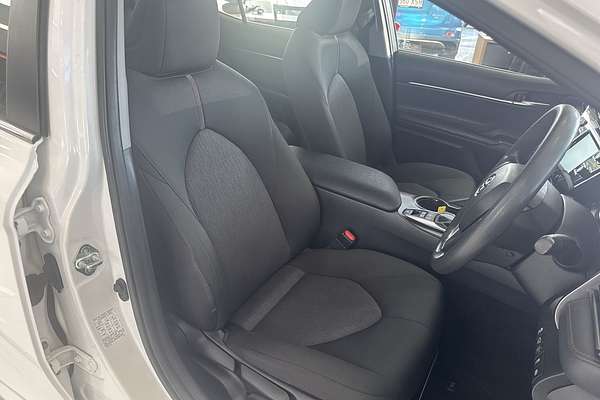 2019 Toyota Camry Ascent AXVH71R