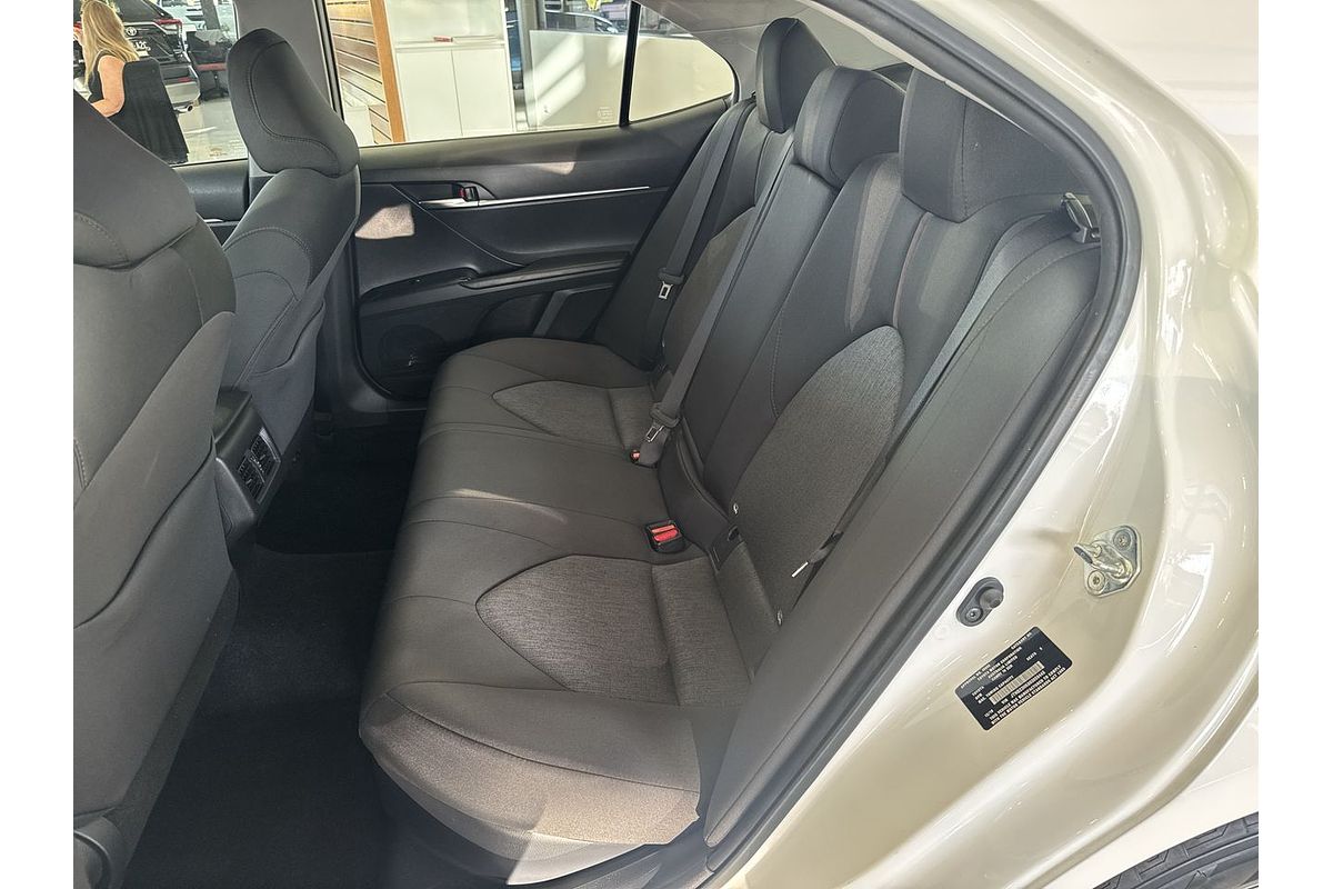 2019 Toyota Camry Ascent AXVH71R