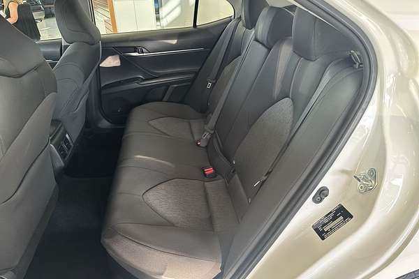 2019 Toyota Camry Ascent AXVH71R