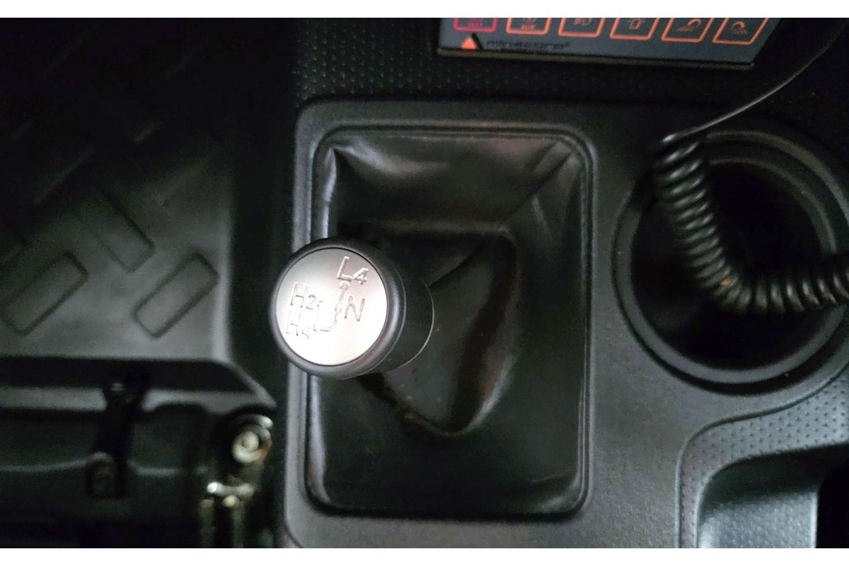 2013 Toyota FJ Cruiser GSJ15R
