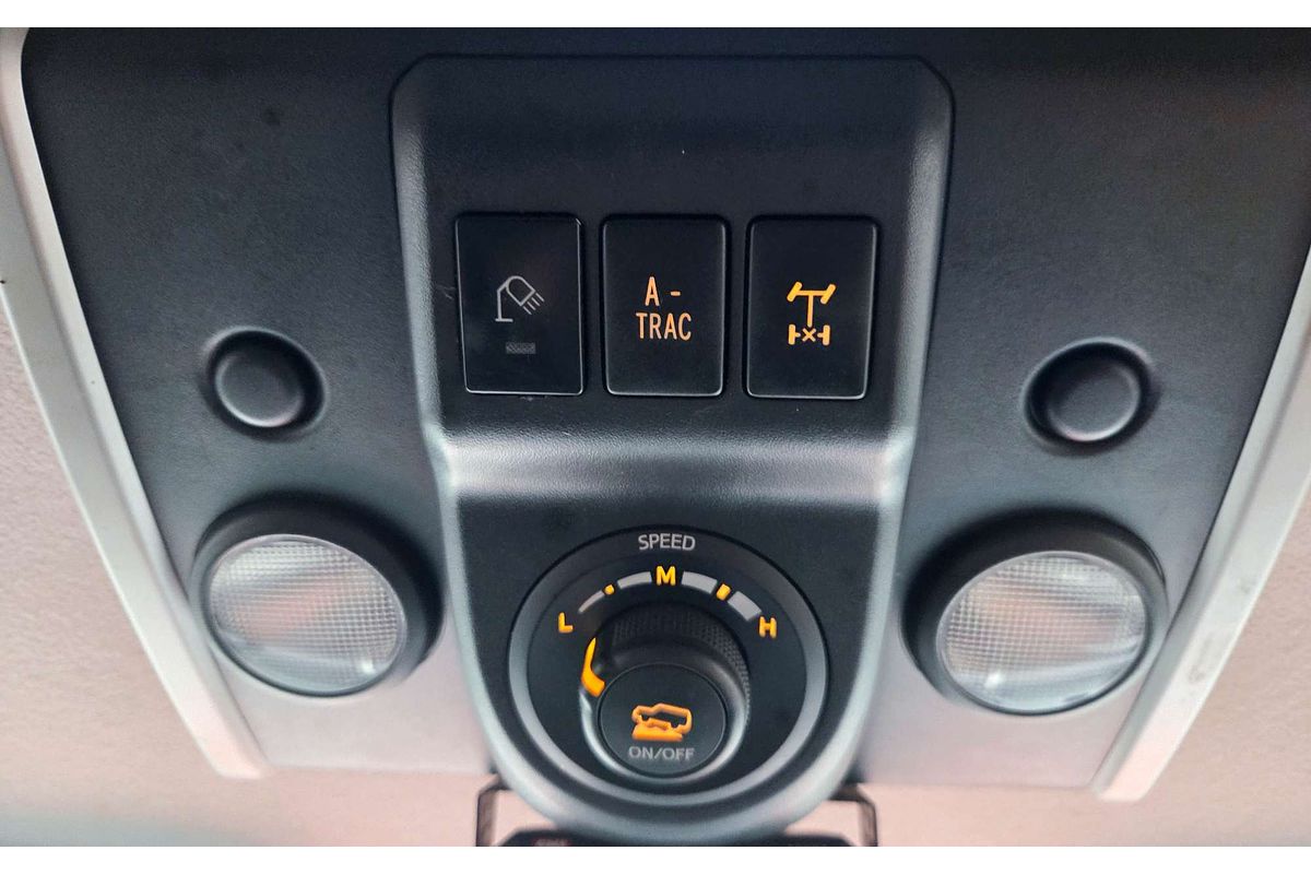 2013 Toyota FJ Cruiser GSJ15R