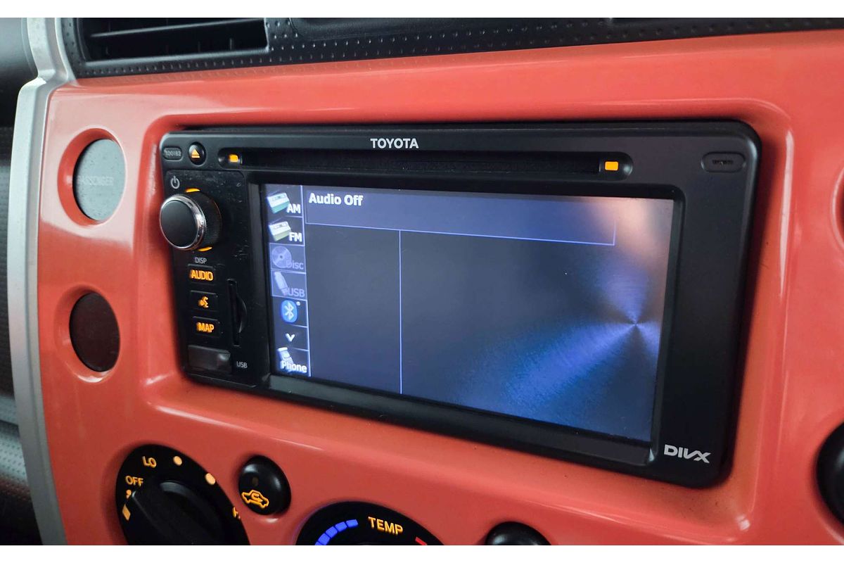 2013 Toyota FJ Cruiser GSJ15R