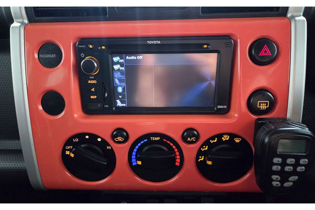 2013 Toyota FJ Cruiser GSJ15R