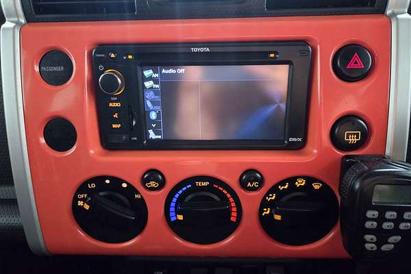 2013 Toyota FJ Cruiser GSJ15R