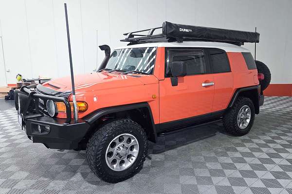 2013 Toyota FJ Cruiser GSJ15R