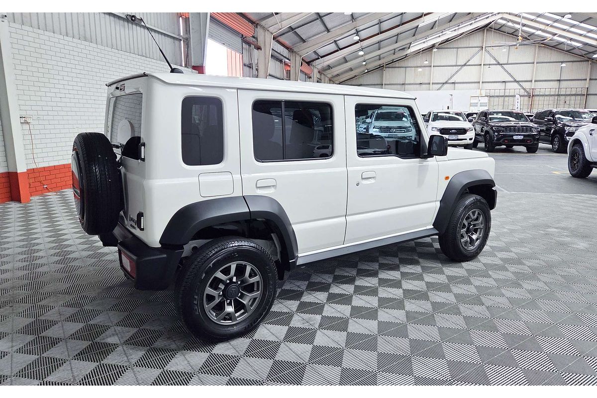 2023 Suzuki Jimny GLX GJ