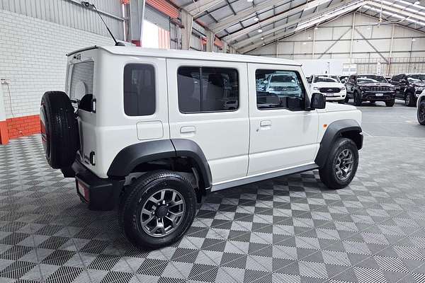 2023 Suzuki Jimny GLX GJ