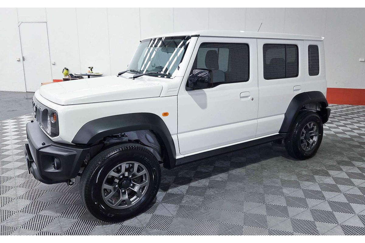 2023 Suzuki Jimny GLX GJ