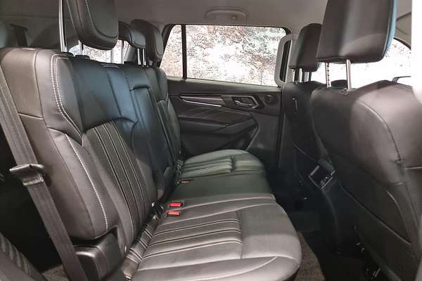 2024 Isuzu MU-X LS-T