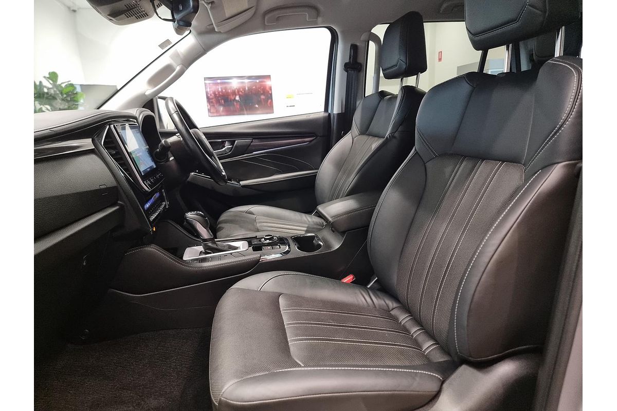 2024 Isuzu MU-X LS-T