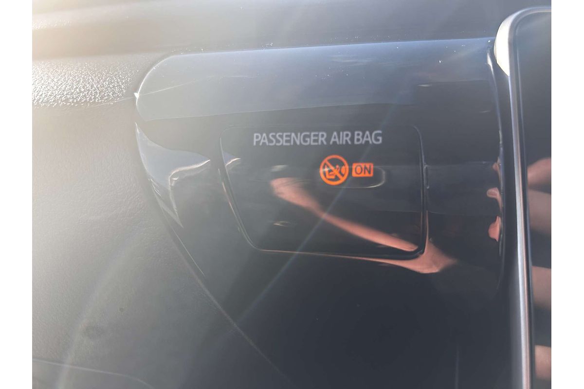 2023 Toyota Hilux SR GUN126R 4X4