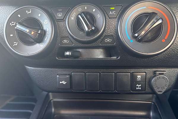 2023 Toyota Hilux SR GUN126R 4X4