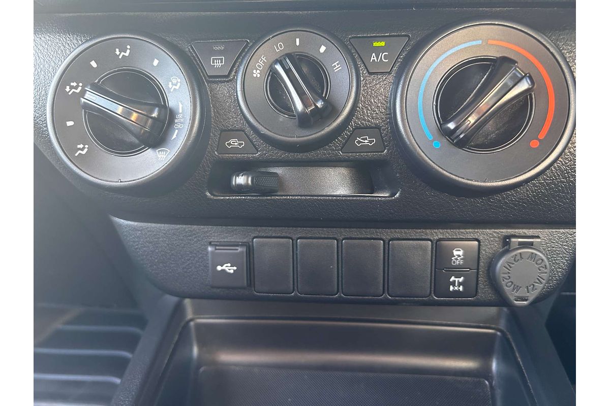 2023 Toyota Hilux SR GUN126R 4X4