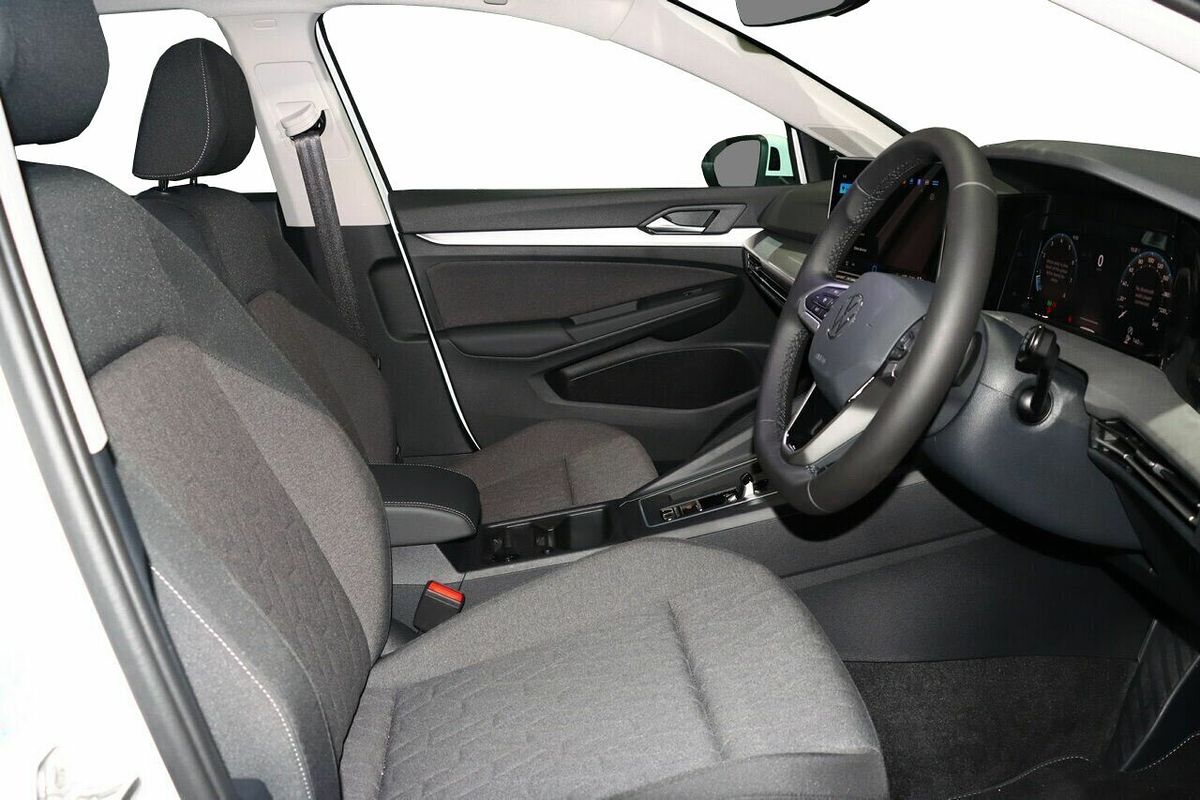 2025 Volkswagen Golf 110TSI Life 8.5