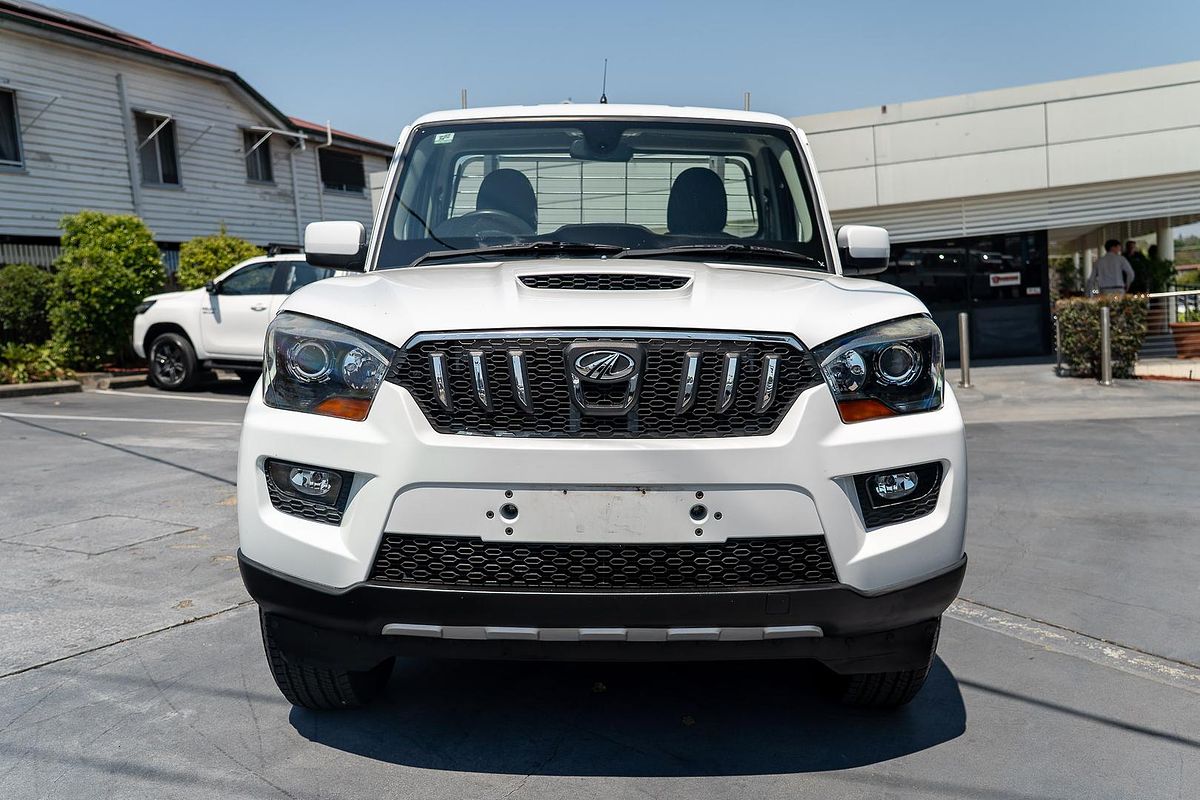 2020 Mahindra PIK-UP S6+