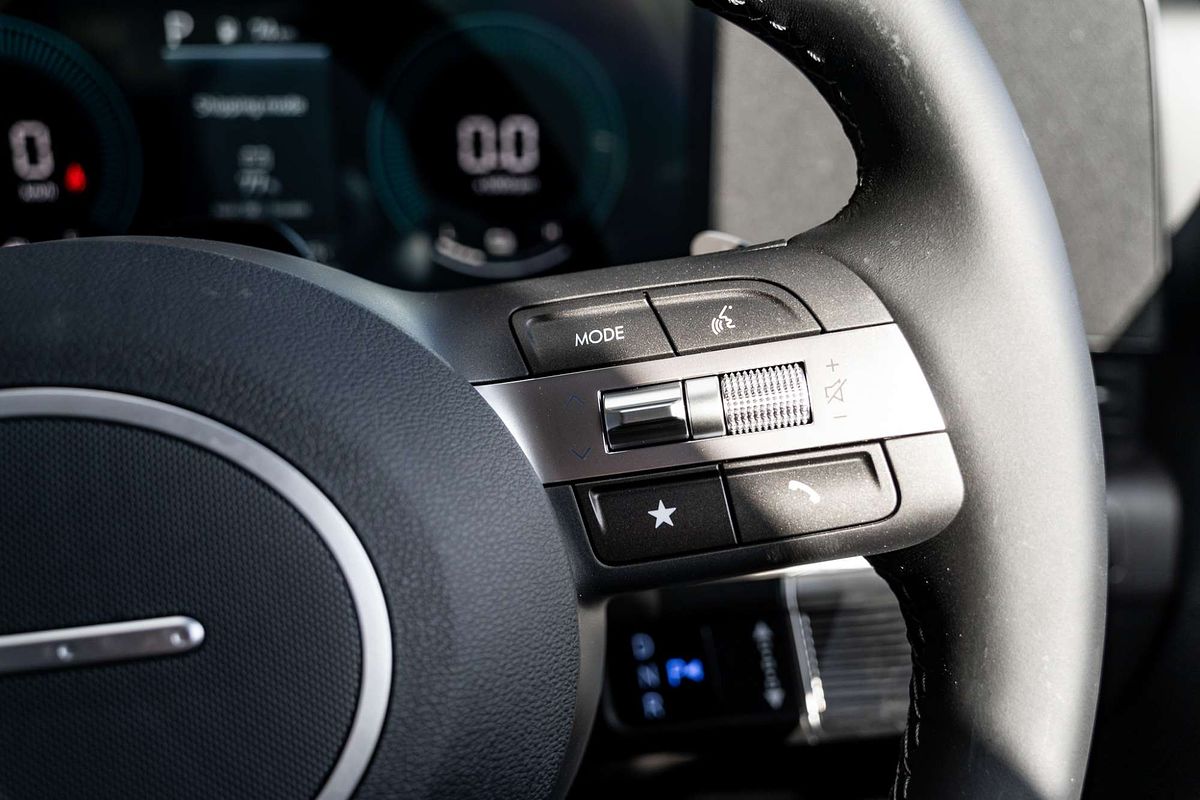 2025 Hyundai Kona Hybrid SX2.V3