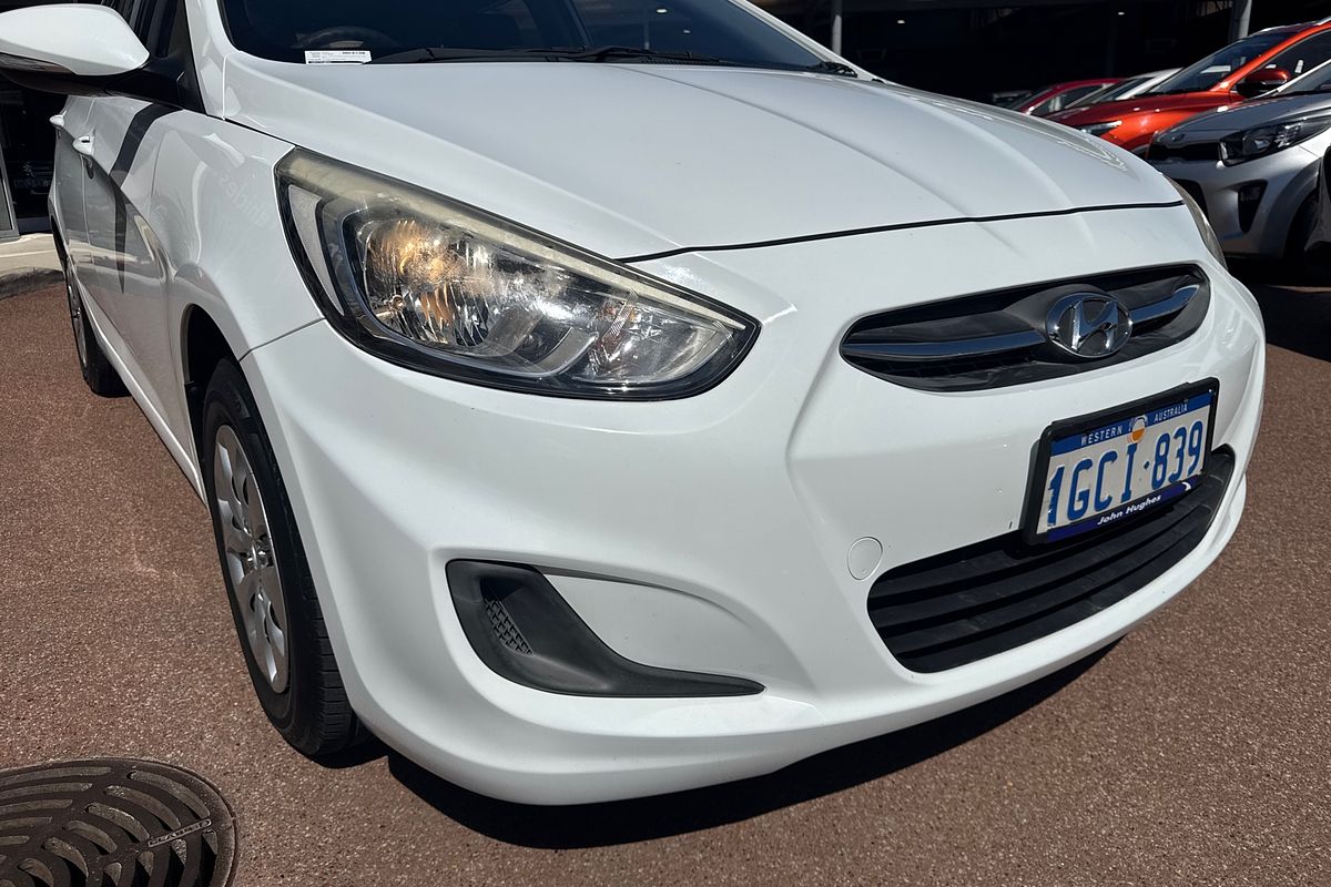 2016 Hyundai Accent Active RB4