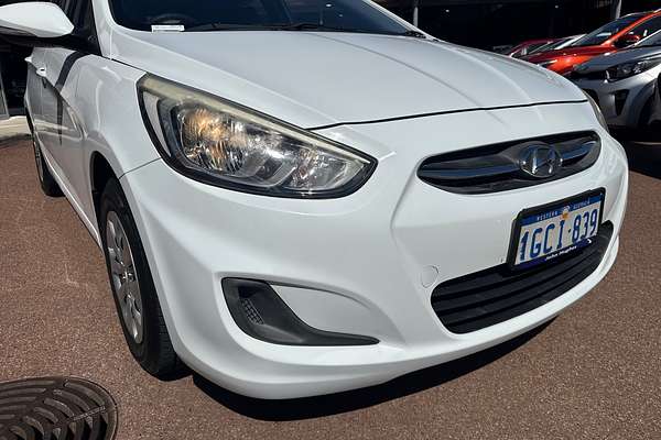 2016 Hyundai Accent Active RB4