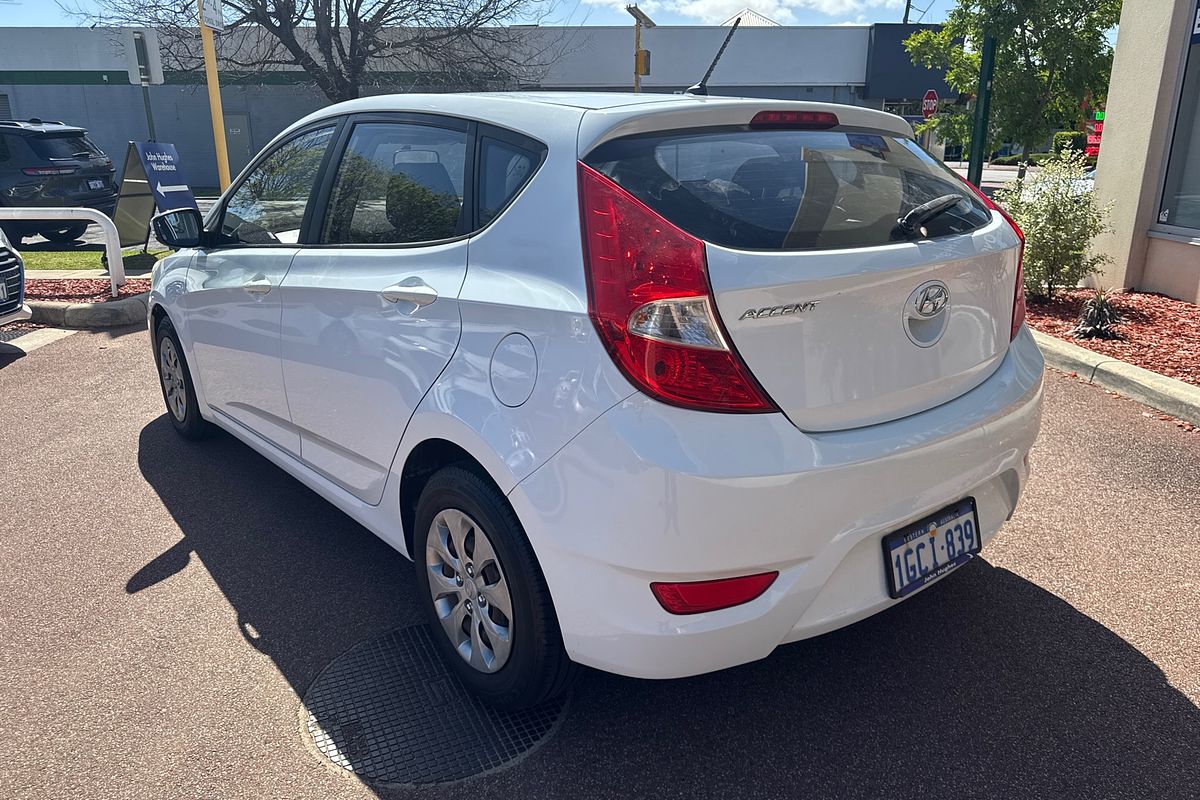 2016 Hyundai Accent Active RB4