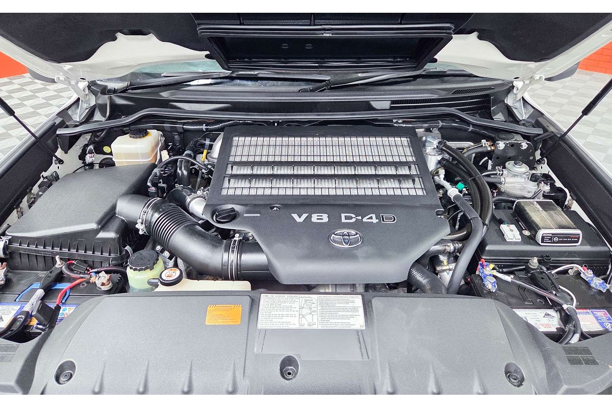 2016 Toyota Landcruiser GXL VDJ200R