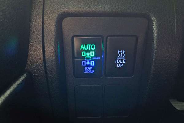 2016 Toyota Landcruiser GXL VDJ200R