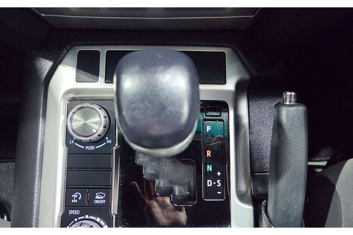 2016 Toyota Landcruiser GXL VDJ200R