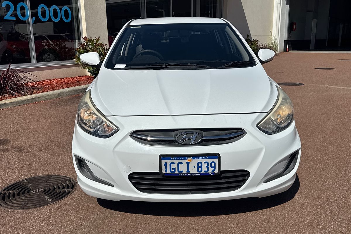 2016 Hyundai Accent Active RB4